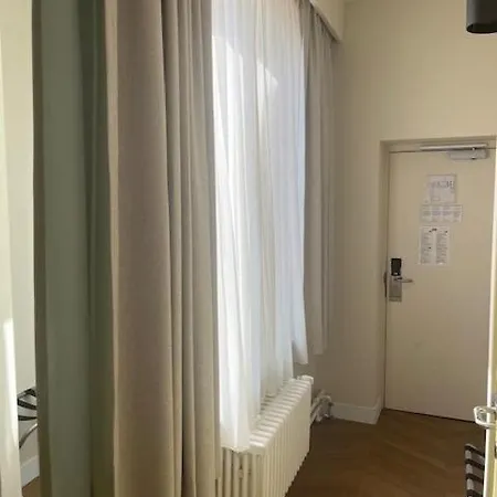 Amaryllis Hotel Veurne Exterior photo