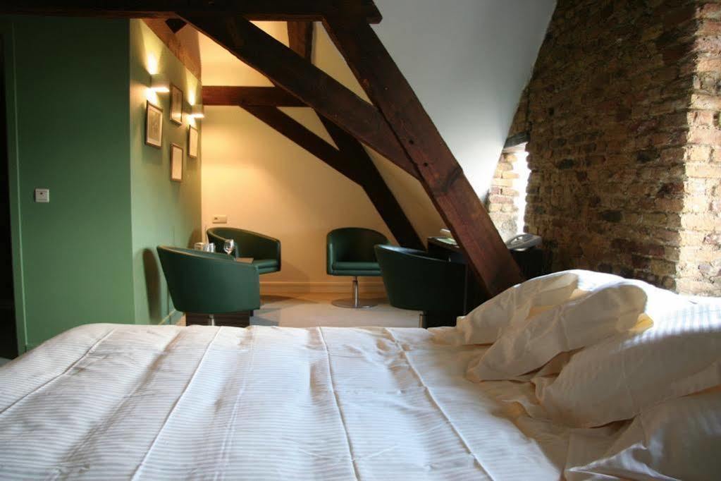 Amaryllis Hotel 3*